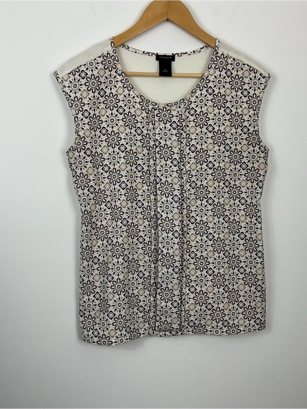 Ann Taylor Factory Floral Sleeveless Tank Top Womens Size Small